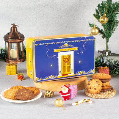 Holly Jolly Assorted Cookies Gift Tin - 500g