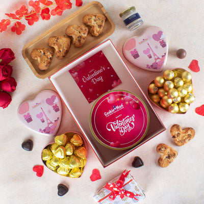 Valentine's Hamper - Heart Shaped Cookies & Chocolates